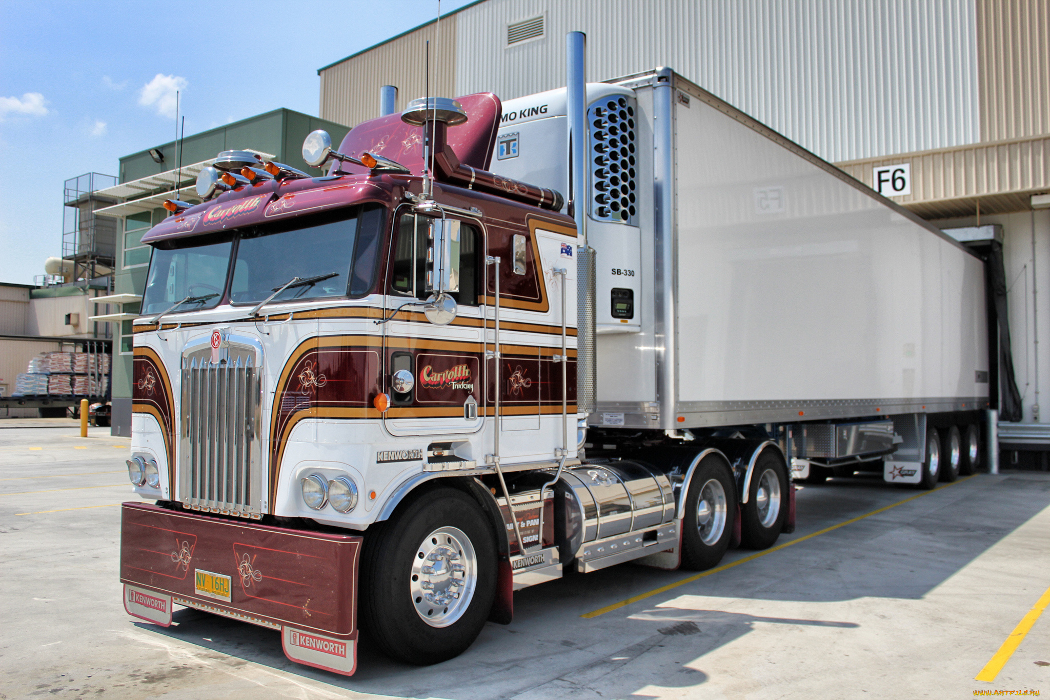 kenworth, автомобили, грузовые, truck, company, сша, автобусы, колеса, фура, сила, скорость, трасса, лето, запчасти