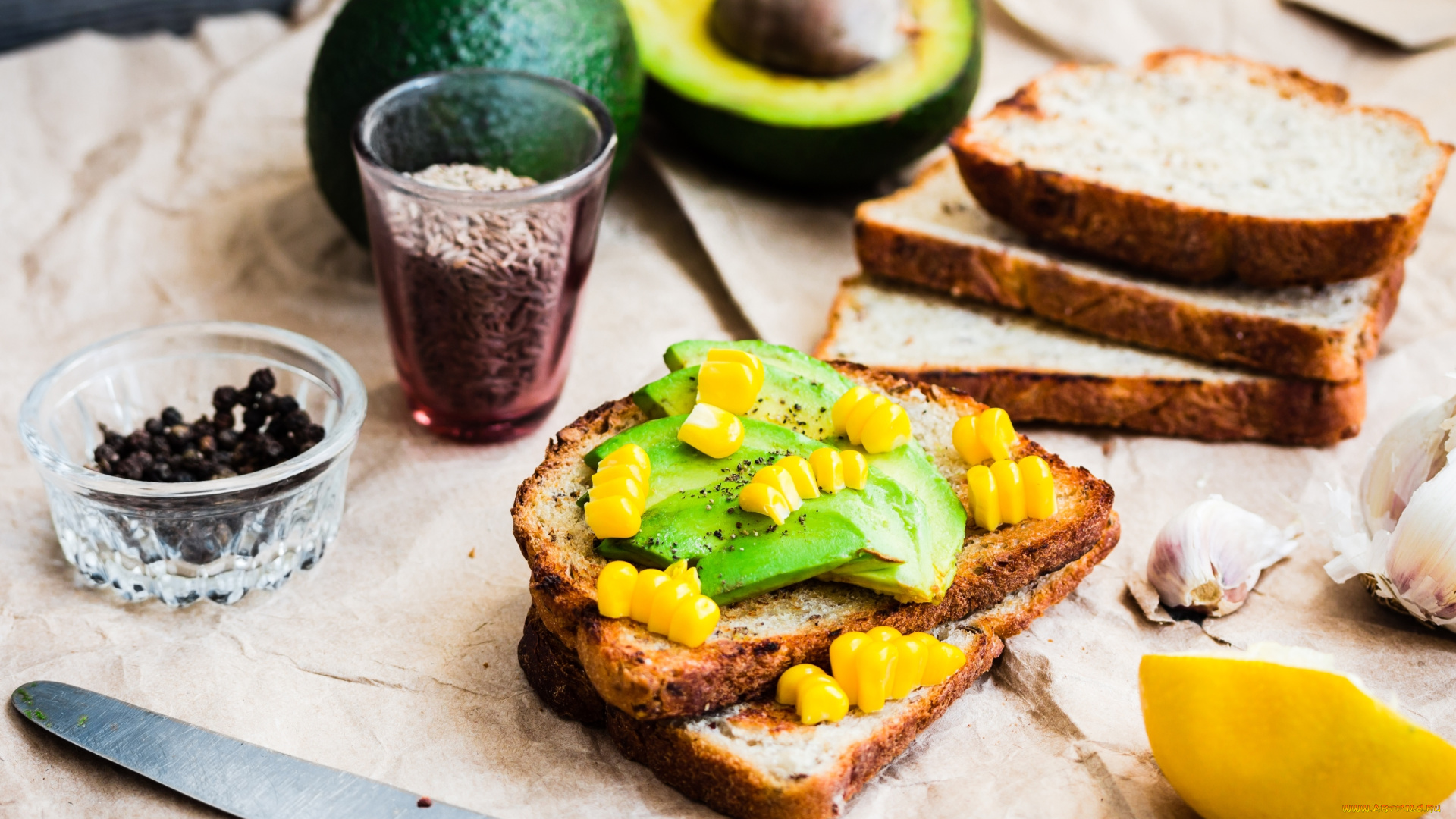 еда, бутерброды, , гамбургеры, , канапе, кукуруза, авокадо, бутерброд, тост, чеснок, лимон, специи