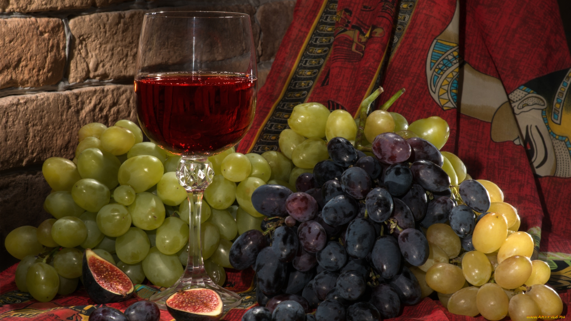 еда, напитки, , вино, кирпич, натюрморт, инжир, ягоды, вино, бокал, виноград, платок