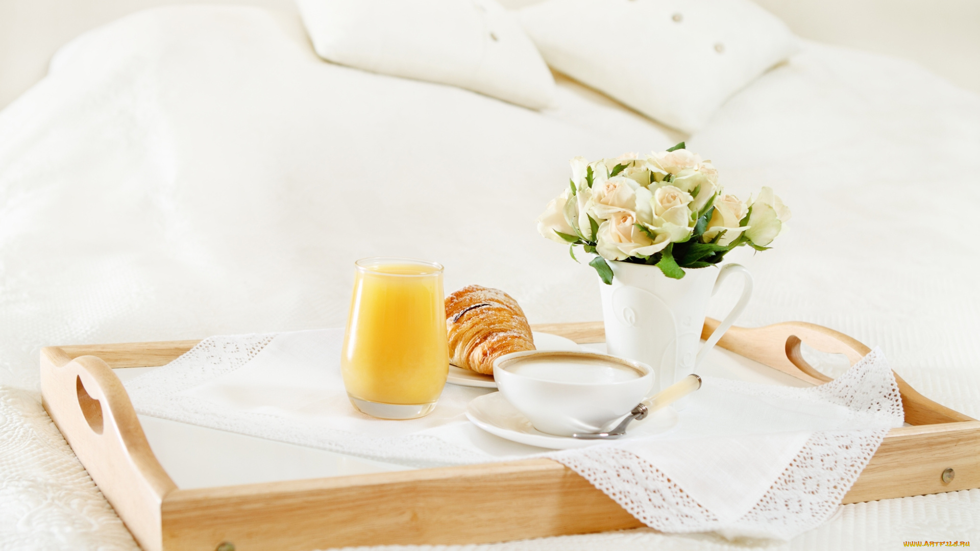 еда, разное, розы, кофе, круассаны, сок