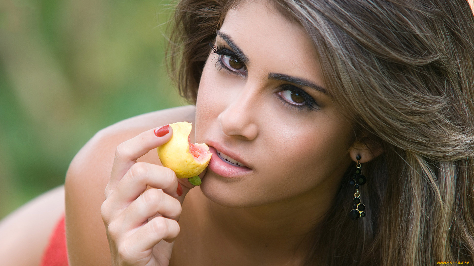 paula, rebello, девушки, портрет, лицо, модель, девушка, paula, rebello, красавица, кушает, фрукты