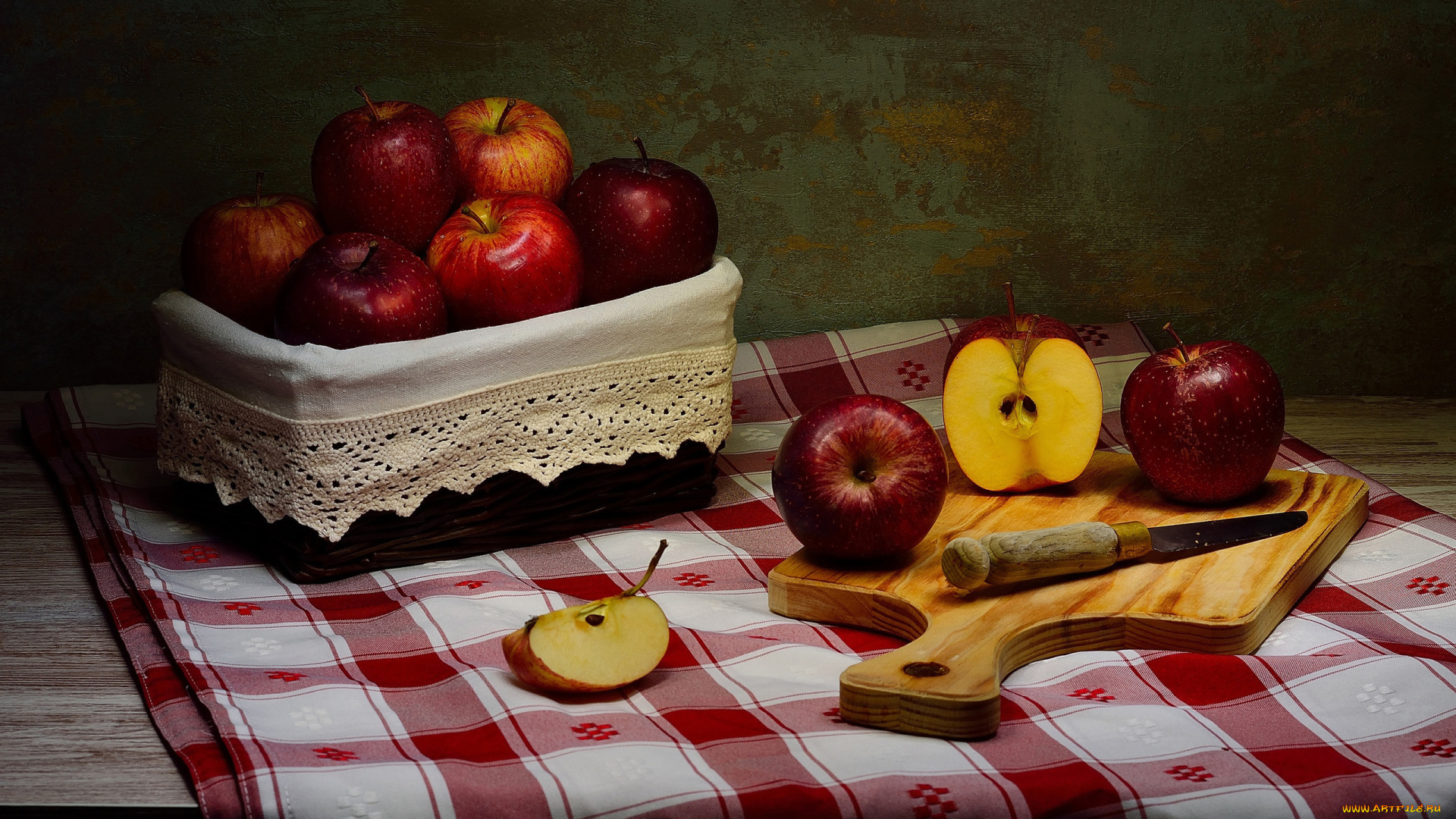 еда, яблоки, краснобокие