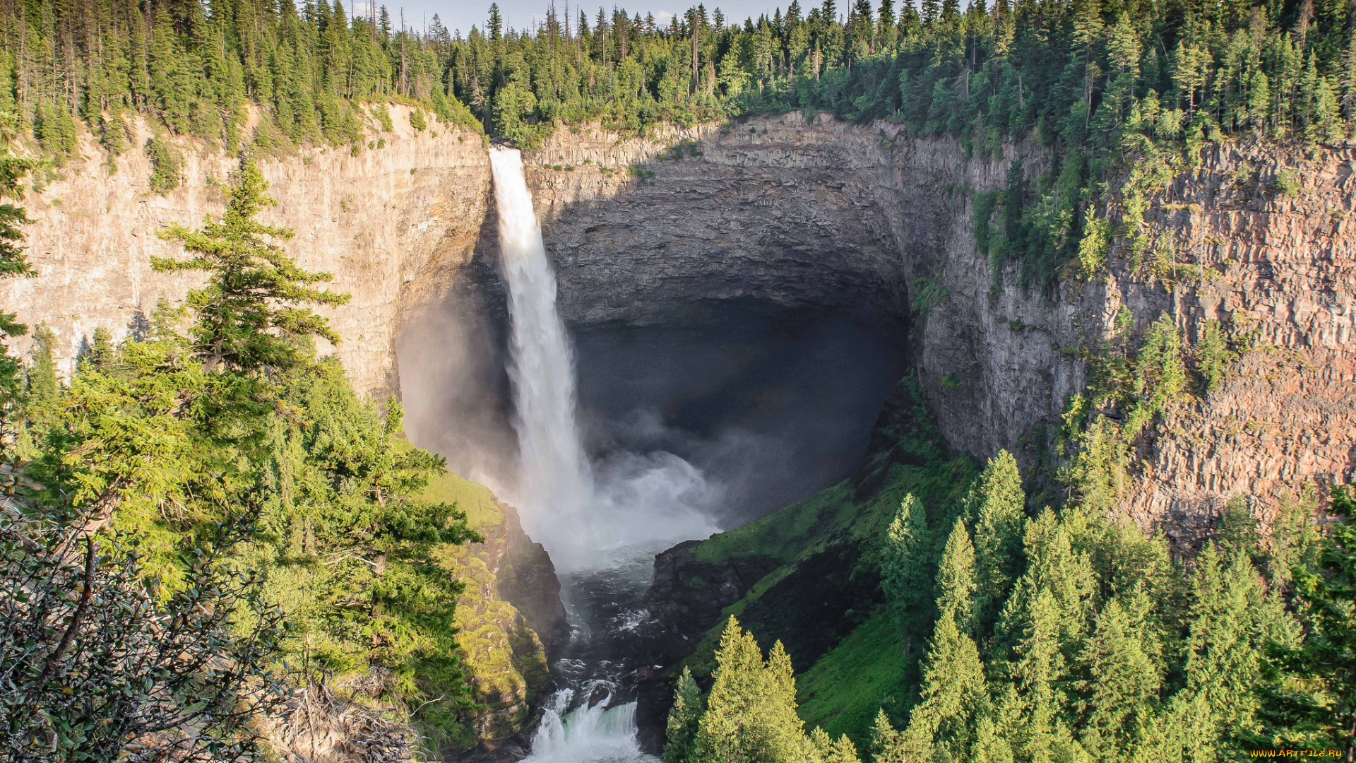 helmcken, falls, , wells, gray, provincial, park, , british, columbia, , canada, природа, водопады, канада, canada, британская, колумбия, british, columbia, wells, gray, provincial, park, helmcken, falls, деревья, лес, скала, водопад, хелмккен, поток