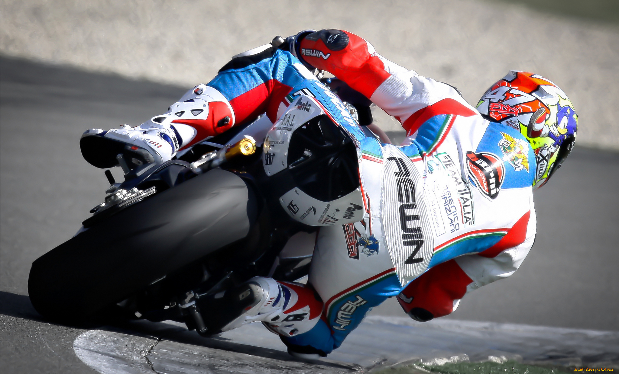 спорт, мотоспорт, вираж, байк, шлем, экипировка, гонщик