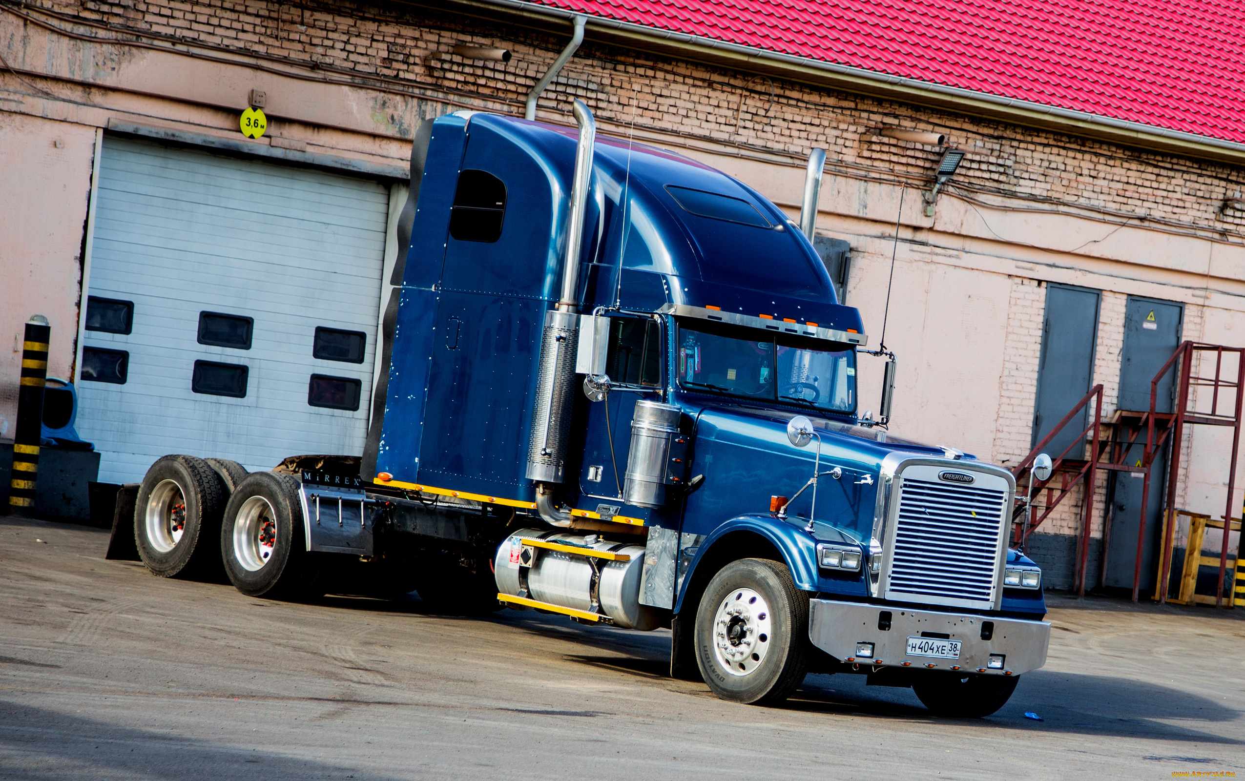 автомобили, freightliner