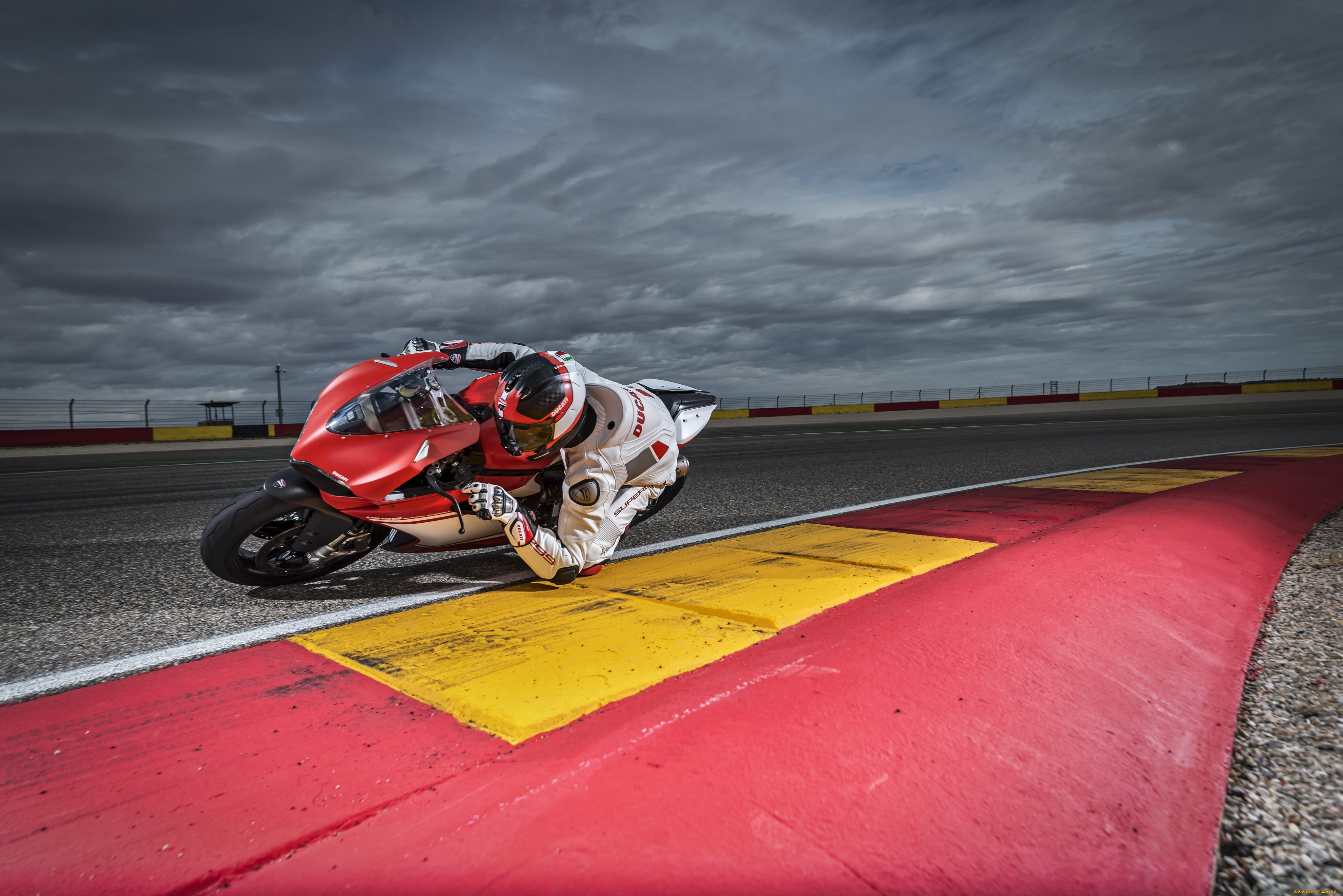 спорт, мотоспорт, трек, скорость, гонки