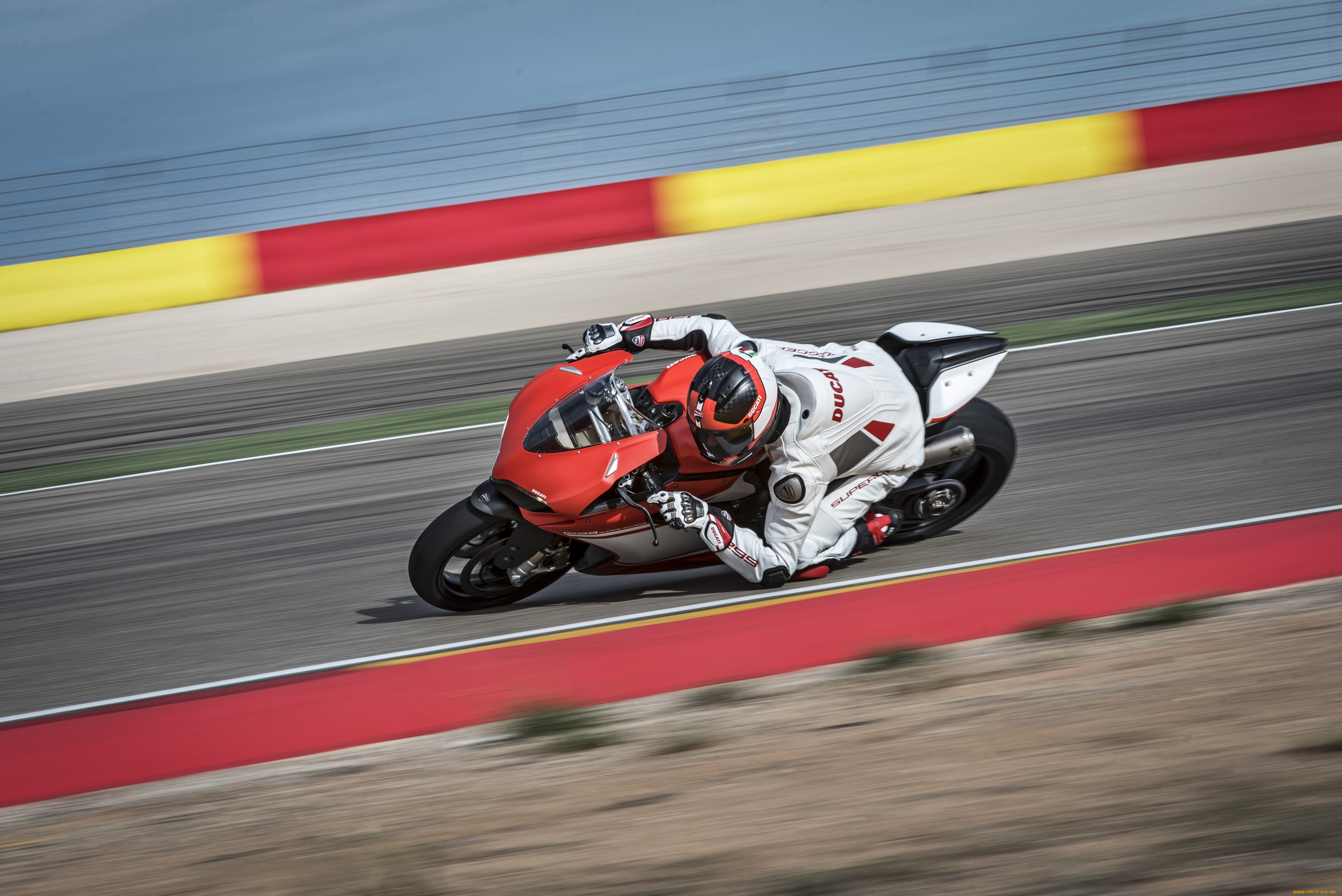 спорт, мотоспорт, трек, скорость, гонки