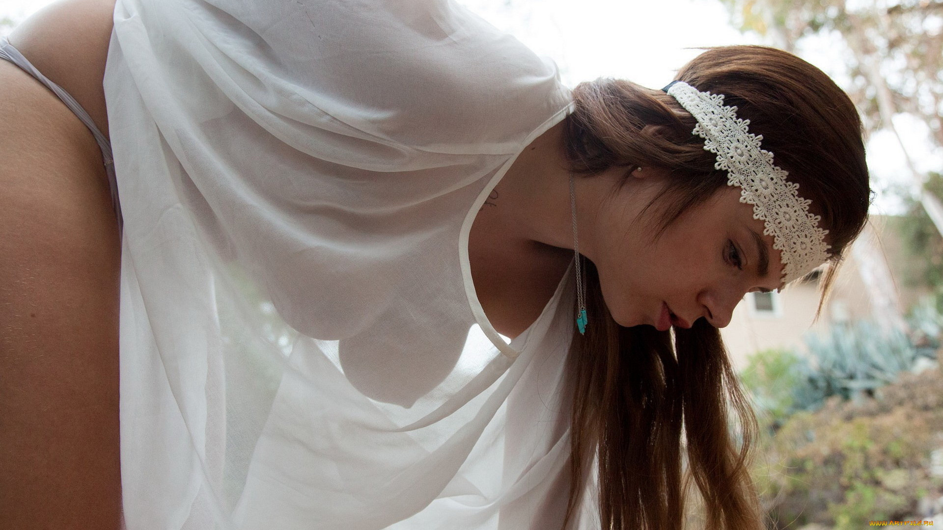 девушки, marina, visconti, повязка, блузка, кулон