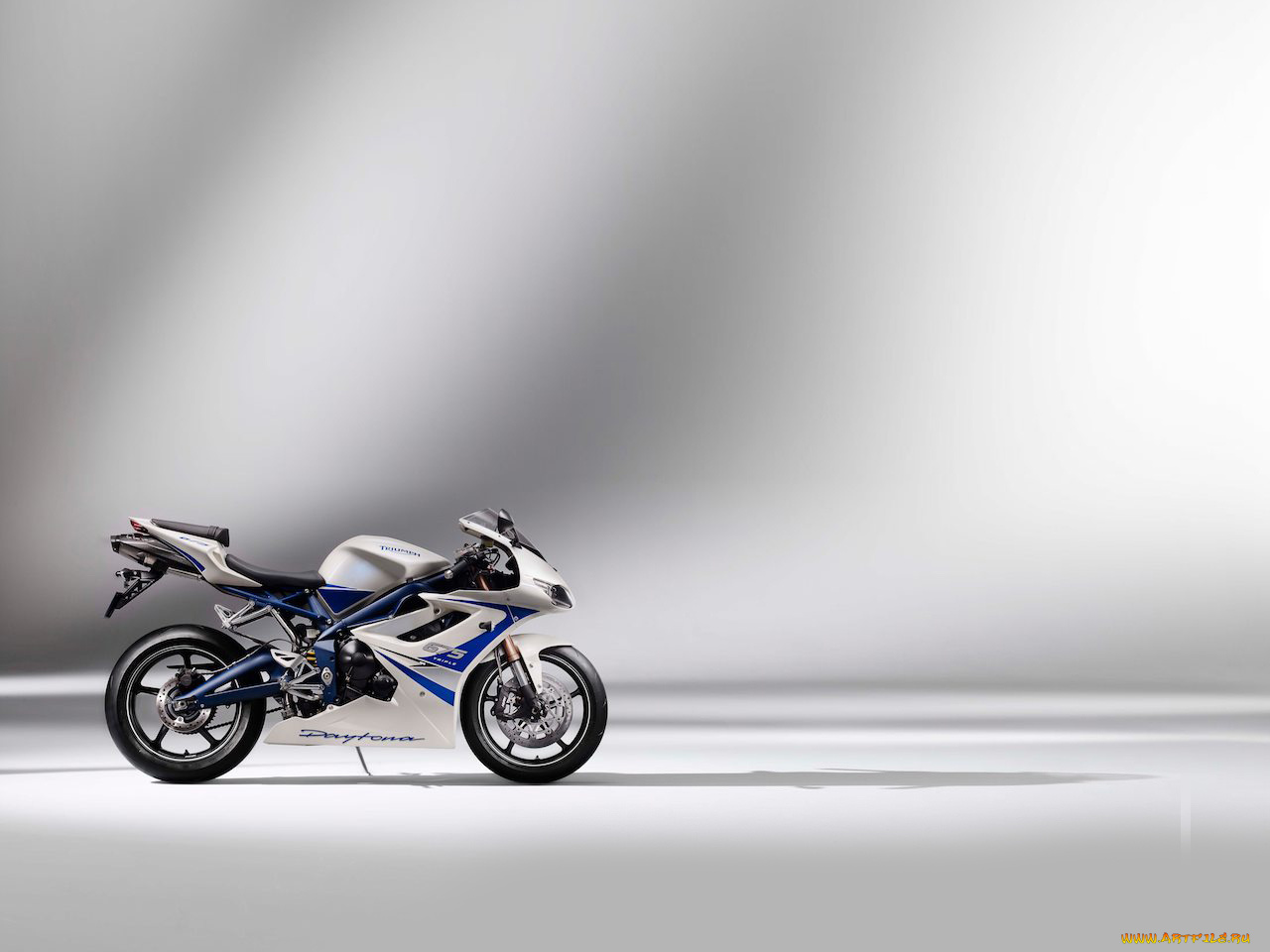 мотоциклы, triumph