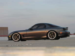 Картинка автомобили mazda