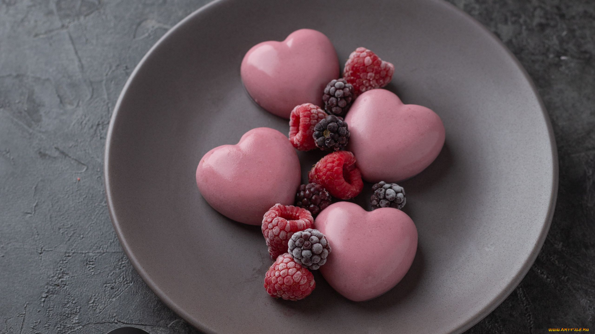 праздничные, день, святого, валентина, , сердечки, , любовь, ягоды, пряники, сердечки