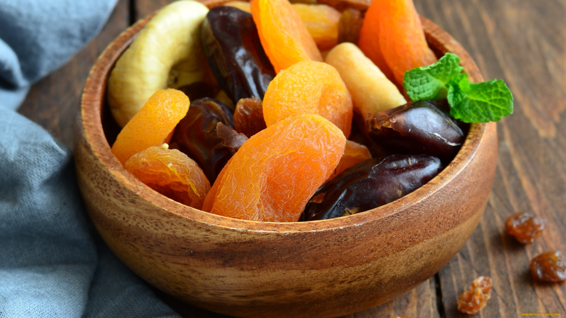 еда, фрукты, , ягоды, мята, инжир, финики, сухофрукты, курага, изюм
