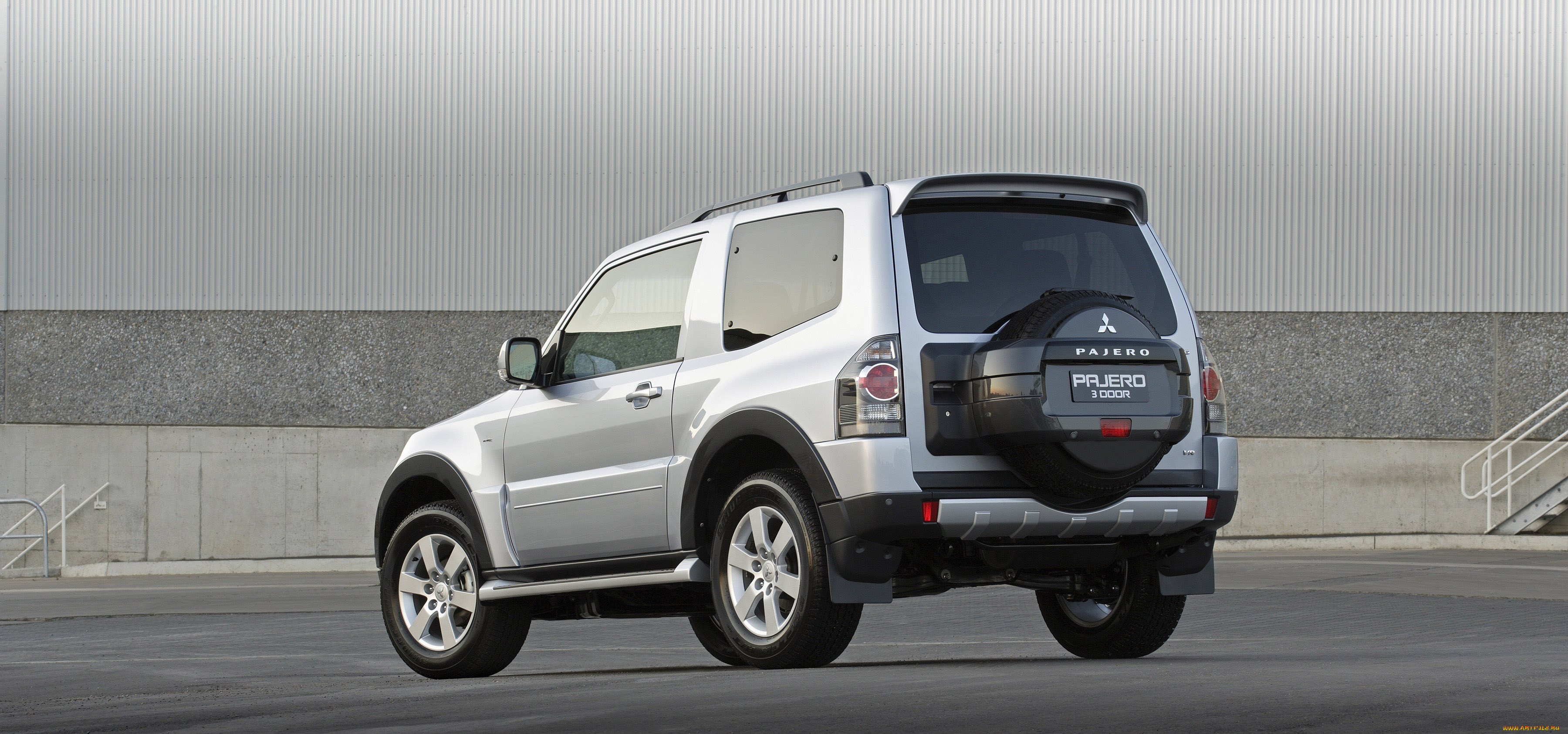 автомобили, mitsubishi