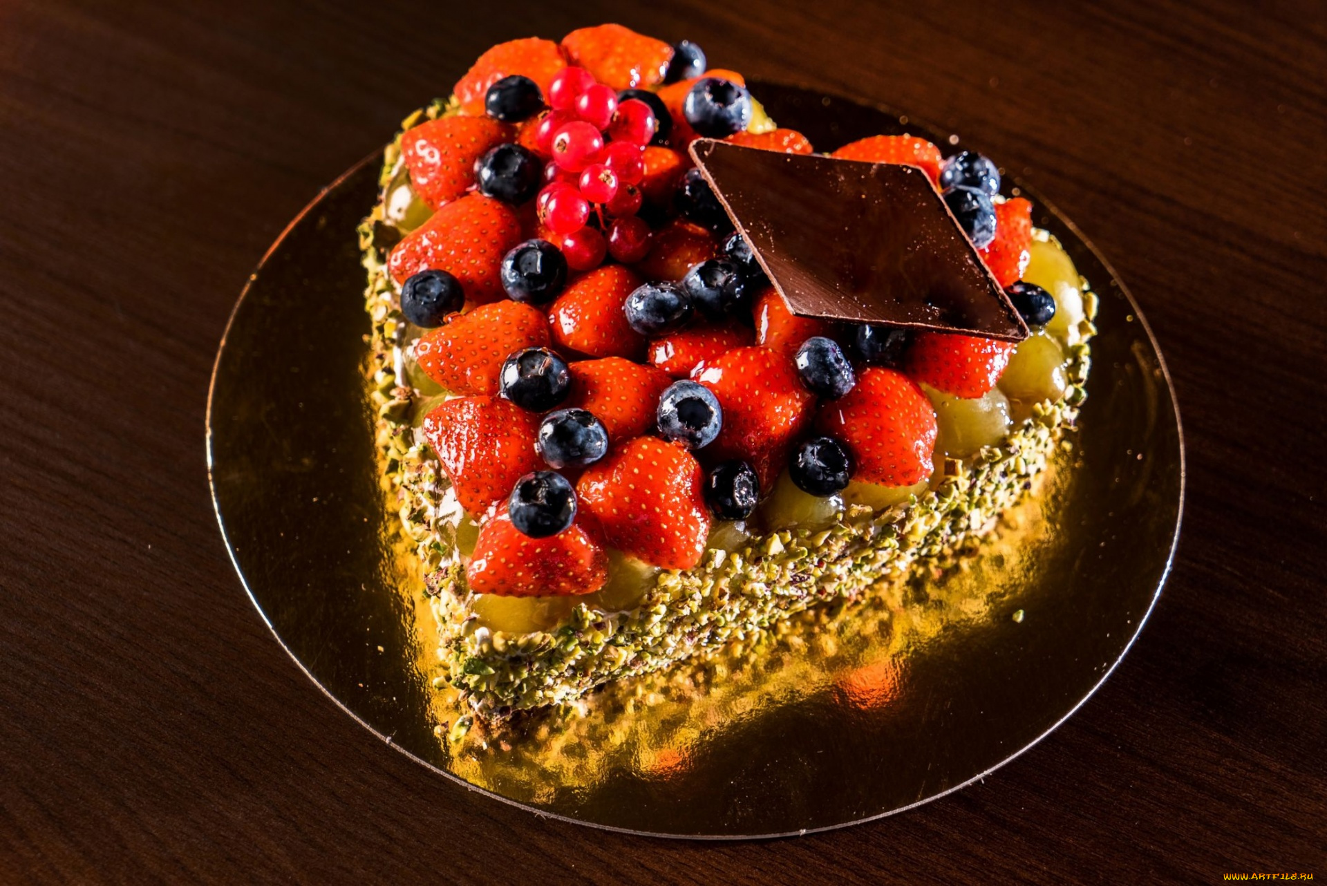 еда, торты, шоколад, черника, клубника, торт, лакомство