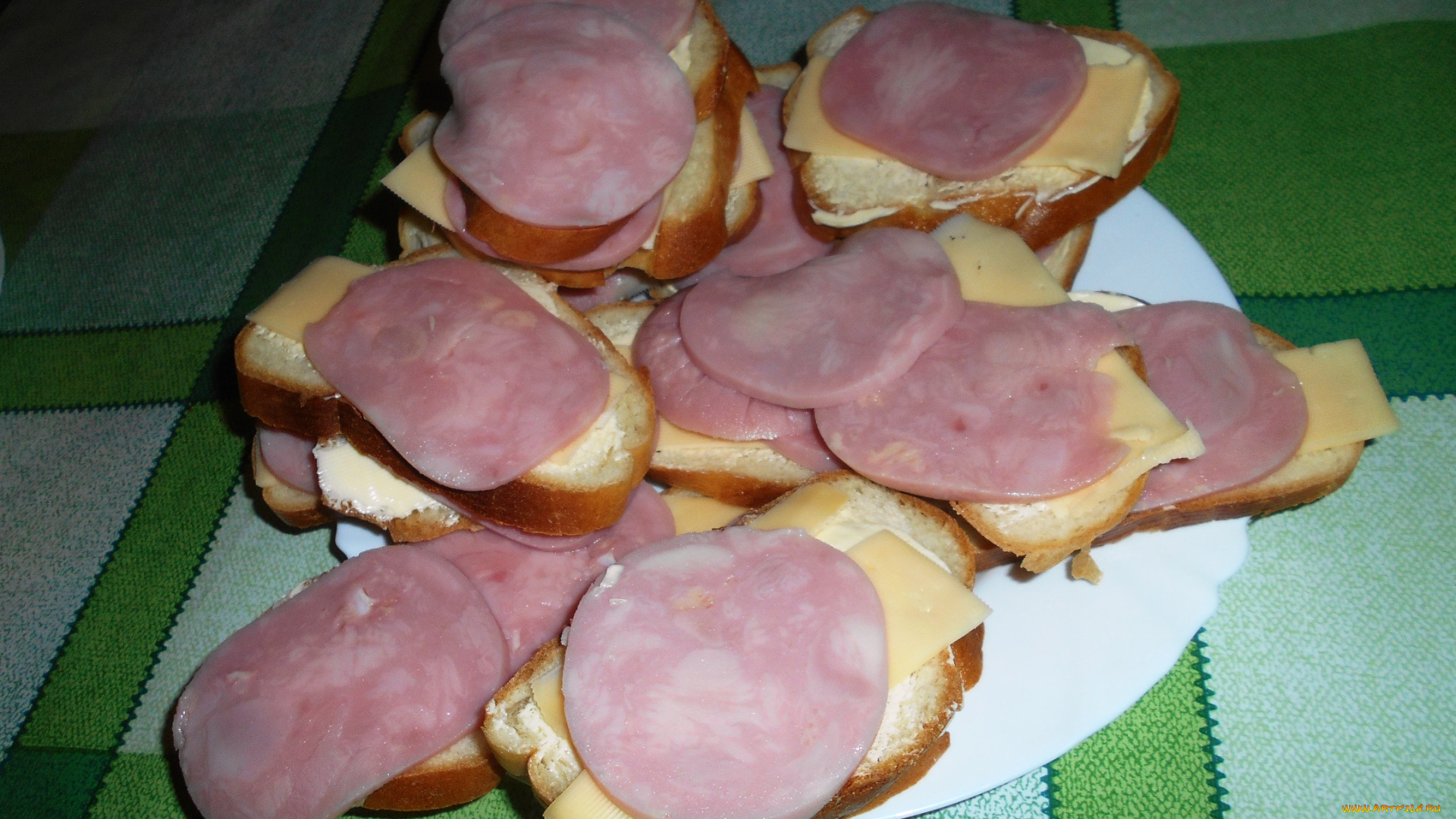 еда, бутерброды, , гамбургеры, , канапе, колбаса, хлеб, сыр