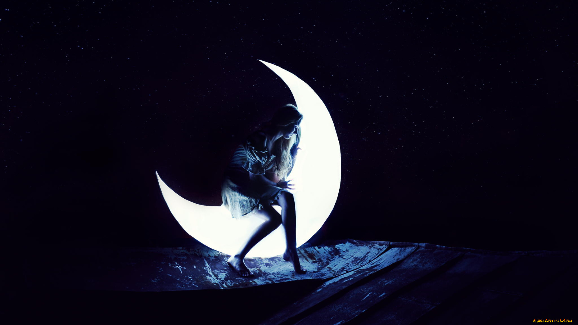 фэнтези, фотоарт, девушка, крыша, месяц, ночь