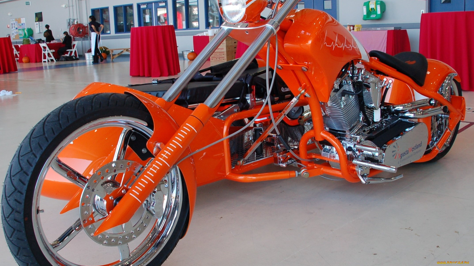 мотоциклы, customs, кастомизированный, тюнингованый, мотоцикл, крутой, байк, железный, конь, который, даёт, свободу, ветер, в, лицо, и, волосы, по, ветру