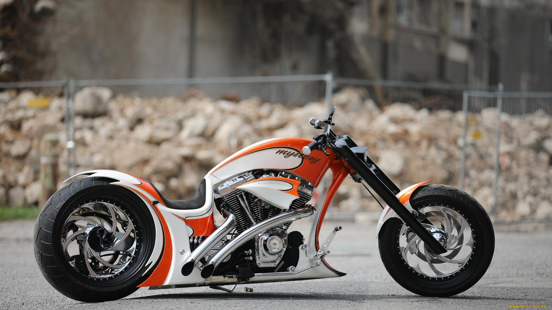 мотоциклы, customs, кастомизированный, тюнингованый, мотоцикл, крутой, байк, железный, конь, который, даёт, свободу, ветер, в, лицо, и, волосы, по, ветру