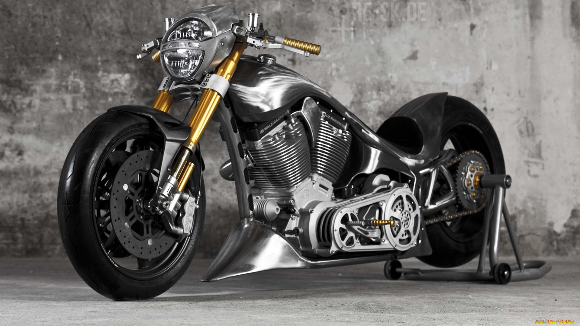 мотоциклы, customs, кастомизированный, тюнингованый, мотоцикл, крутой, байк, железный, конь, который, даёт, свободу, ветер, в, лицо, и, волосы, по, ветру