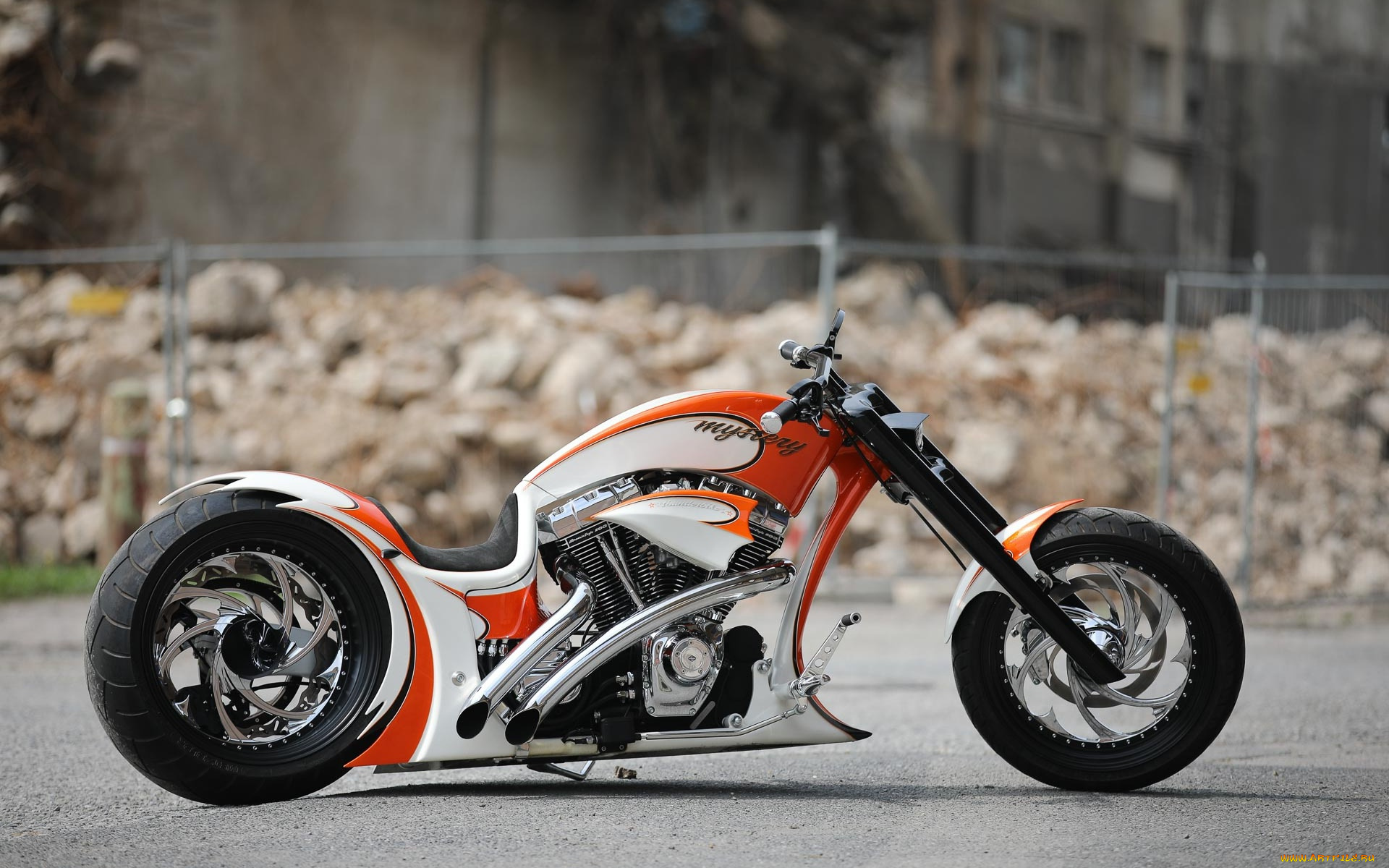 мотоциклы, customs, кастомизированный, тюнингованый, мотоцикл, крутой, байк, железный, конь, который, даёт, свободу, ветер, в, лицо, и, волосы, по, ветру