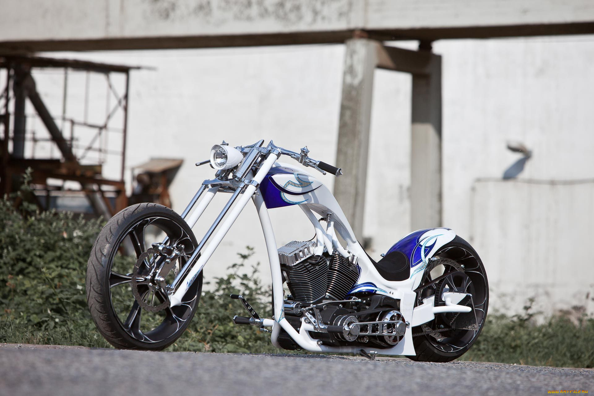 мотоциклы, customs, кастомизированный, тюнингованый, мотоцикл, крутой, байк, железный, конь, который, даёт, свободу, ветер, в, лицо, и, волосы, по, ветру