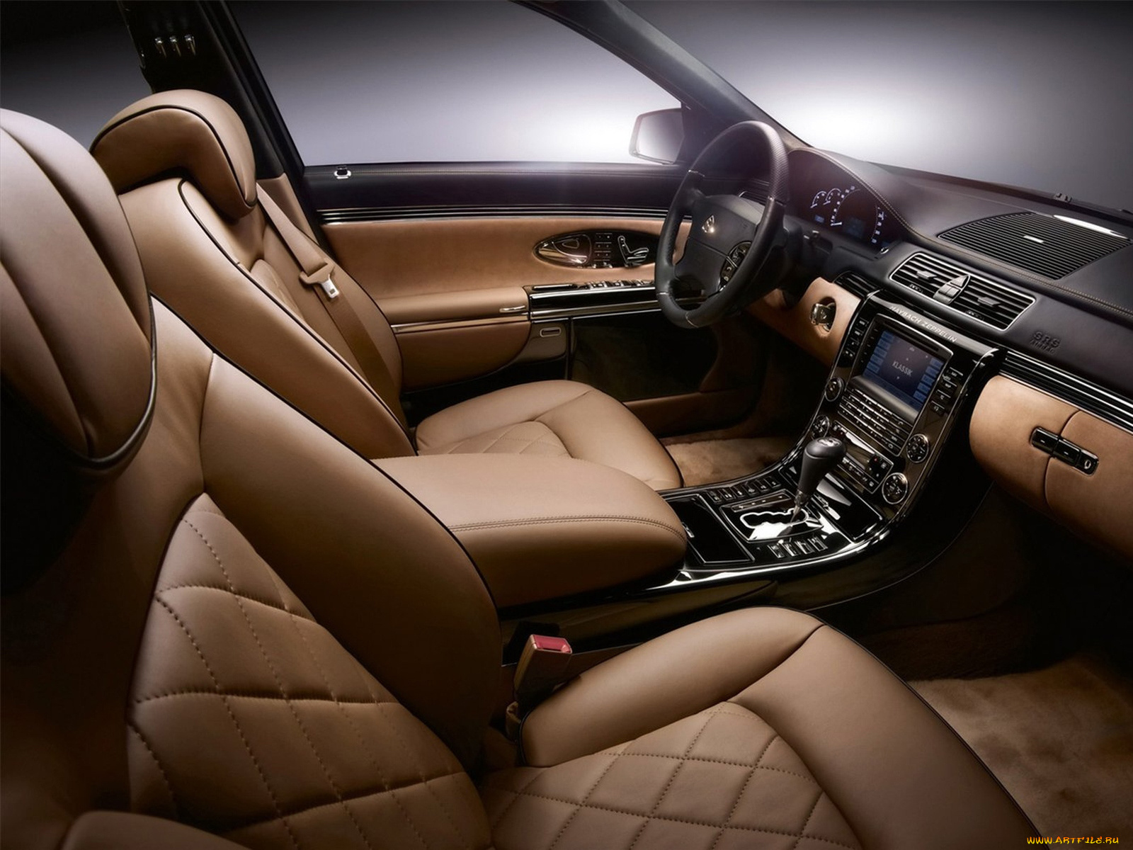 автомобили, интерьеры