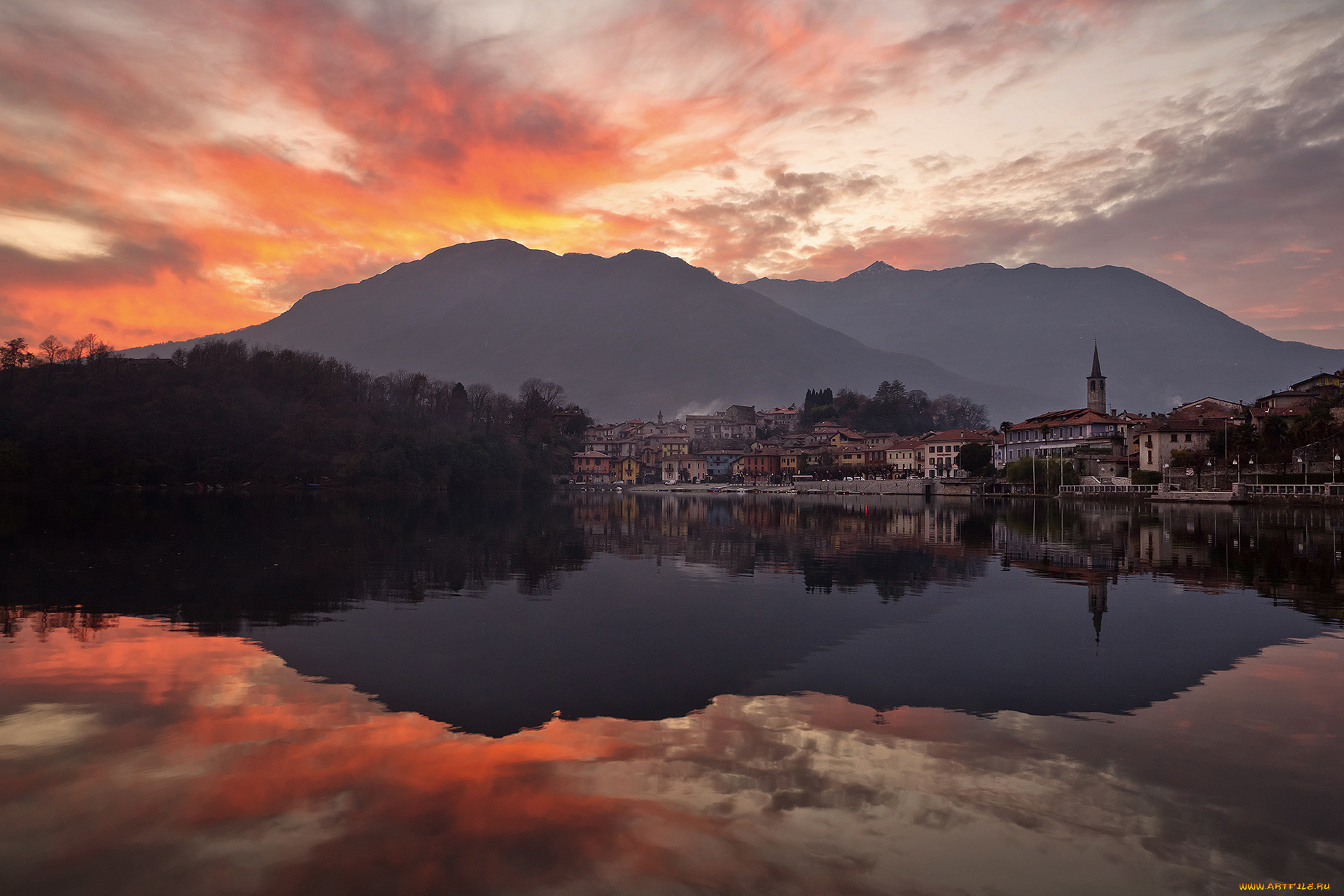 города, пейзажи, горы, деревья, озеро, городок, закат