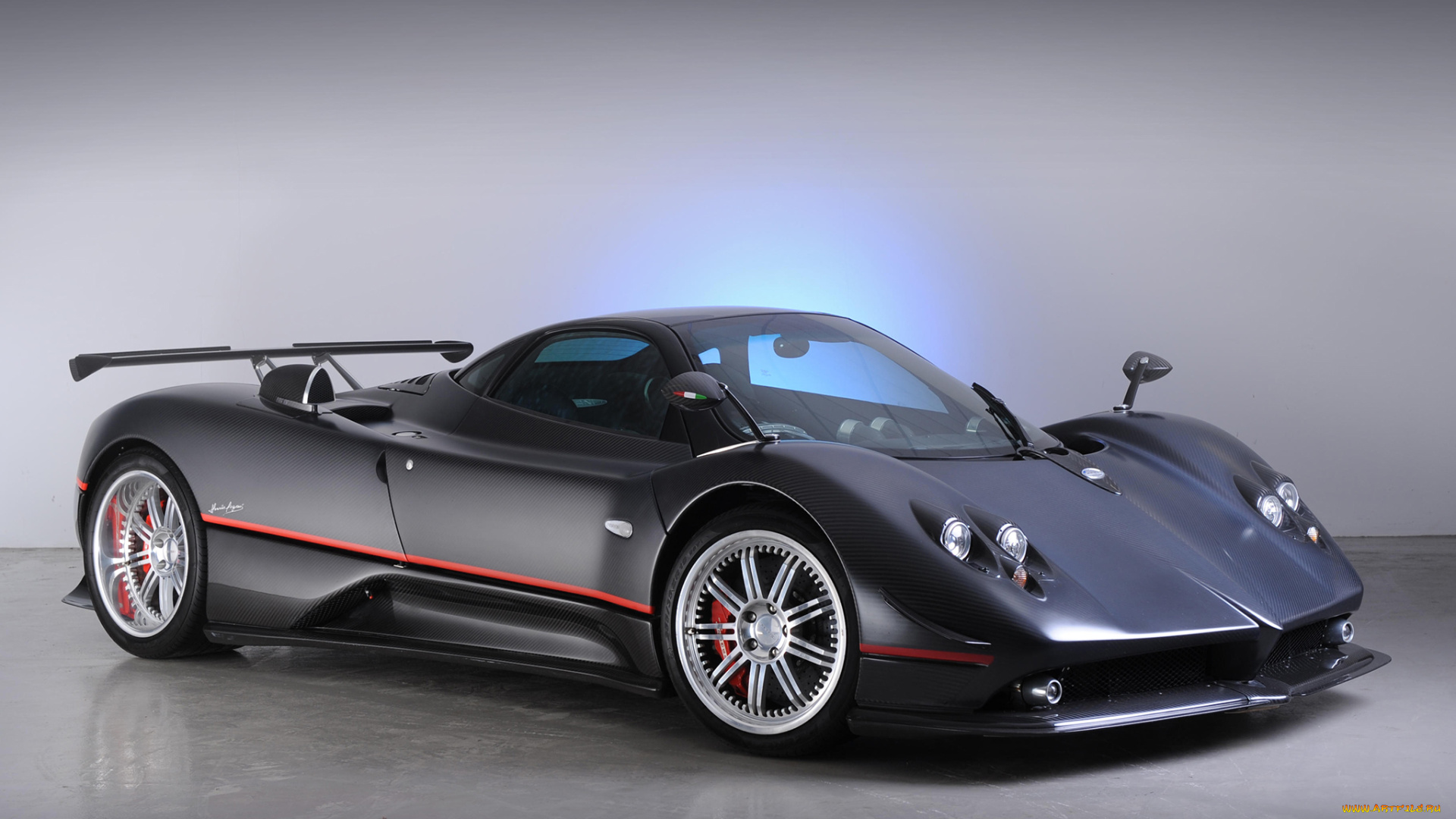 автомобили, pagani