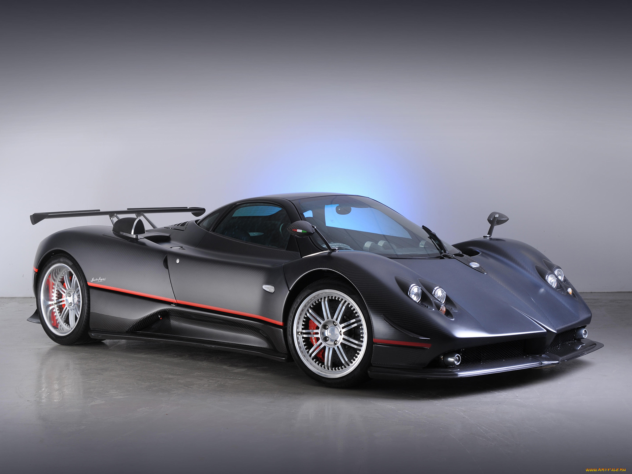 автомобили, pagani