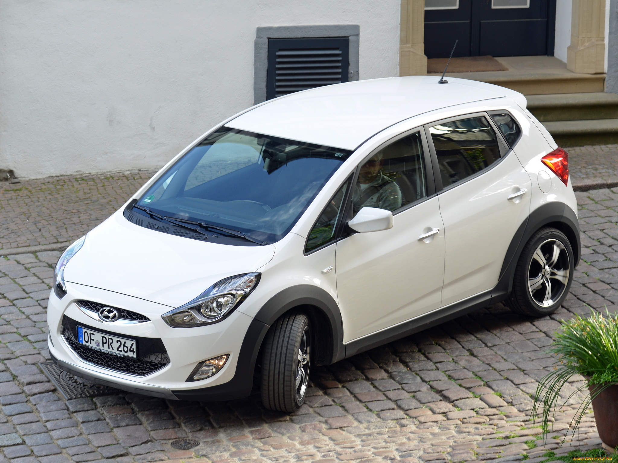 автомобили, hyundai, светлый, 2014г, crossline, ix20