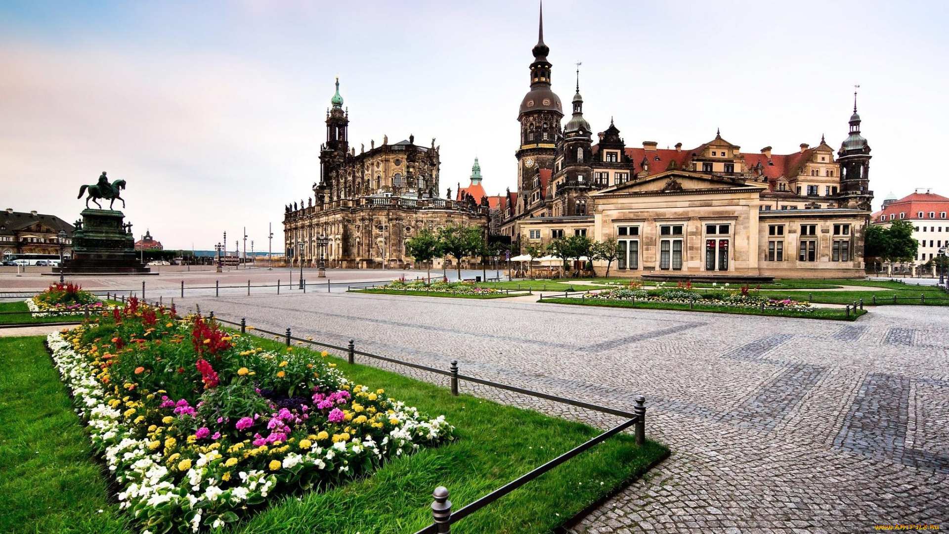 города, берлин, , германия, площадь, клумбы, цветники, памятник