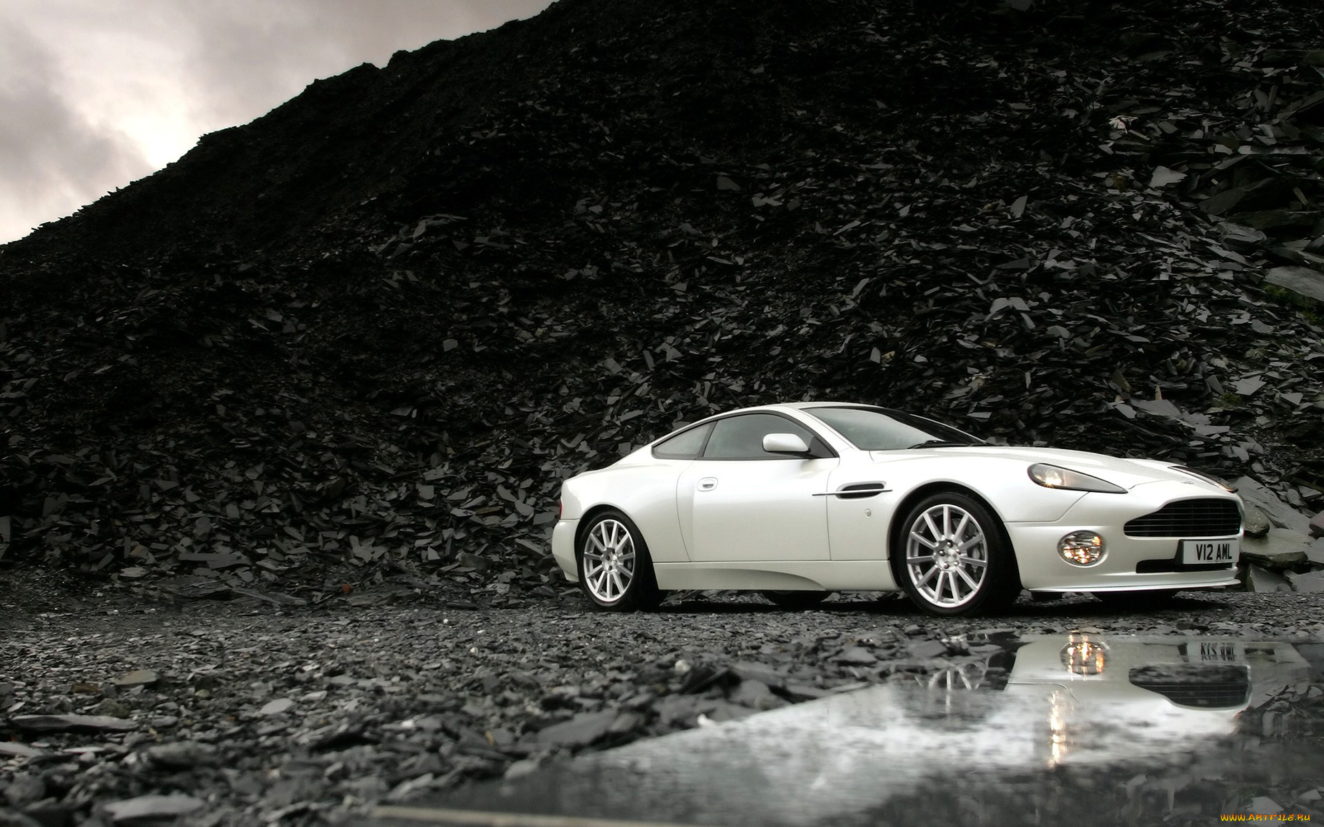 автомобили, aston, martin, белый, гора, лужа