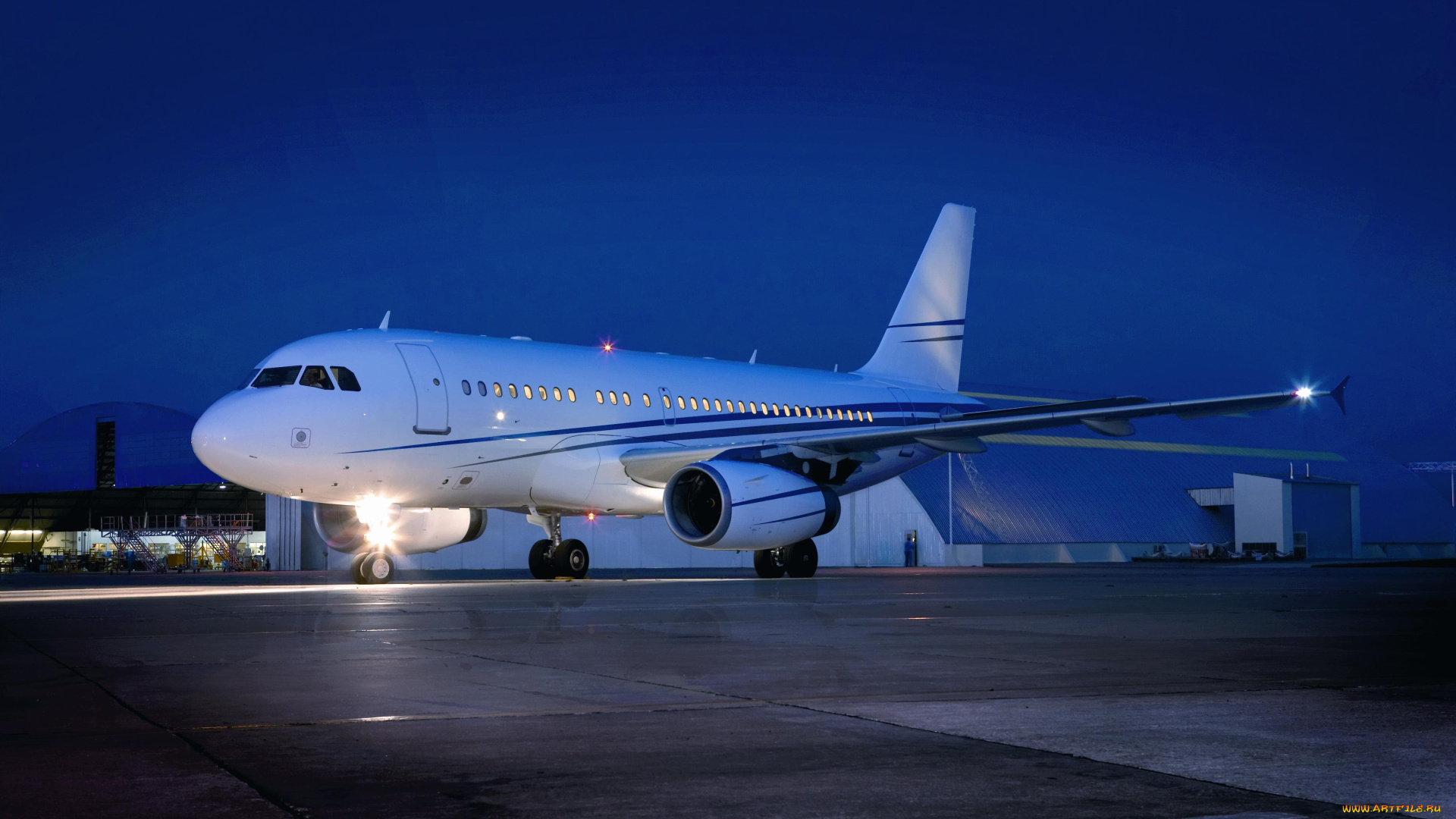 авиация, пассажирские, самолёты, корпоративный, самолет, airbus, 319, пассажирский, ночь, авиалайнер, аэропорт