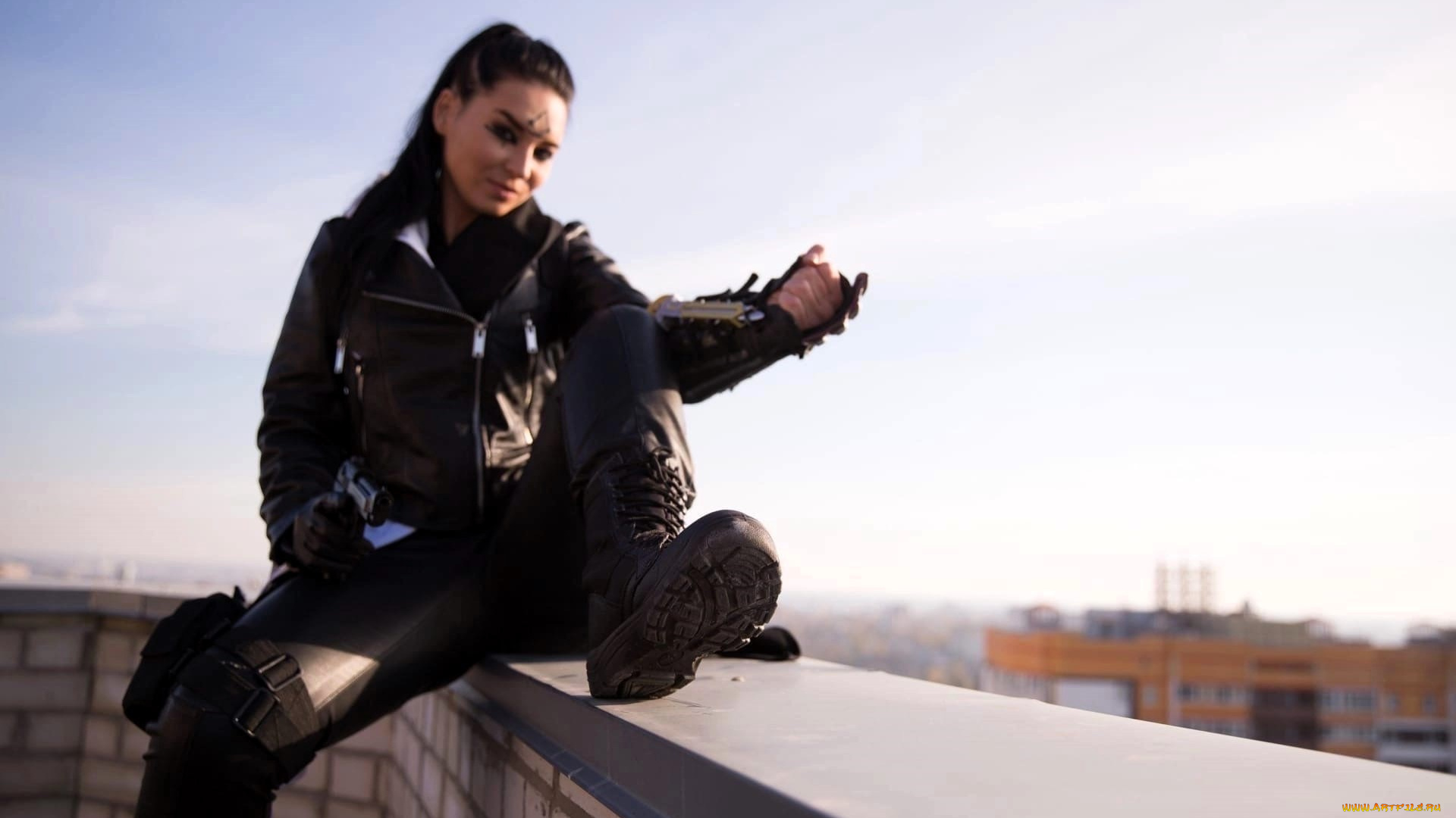 девушки, анна, шаховская, образ, косплей, костюм, наряд, ассасин, куртка, крыша