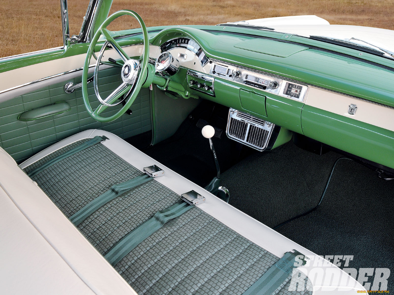 автомобили, спидометры, торпедо