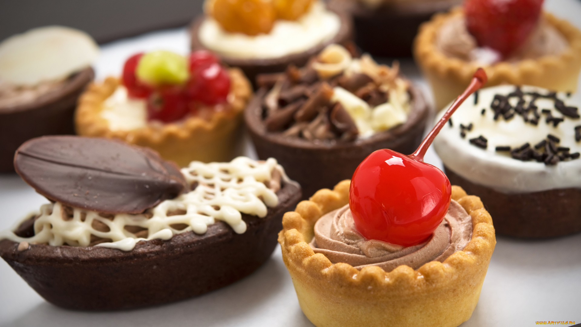 еда, пирожные, кексы, печенье, вишенка