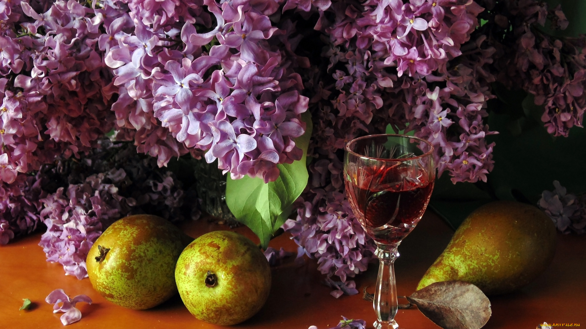 еда, разное, бокал, груши, сирень