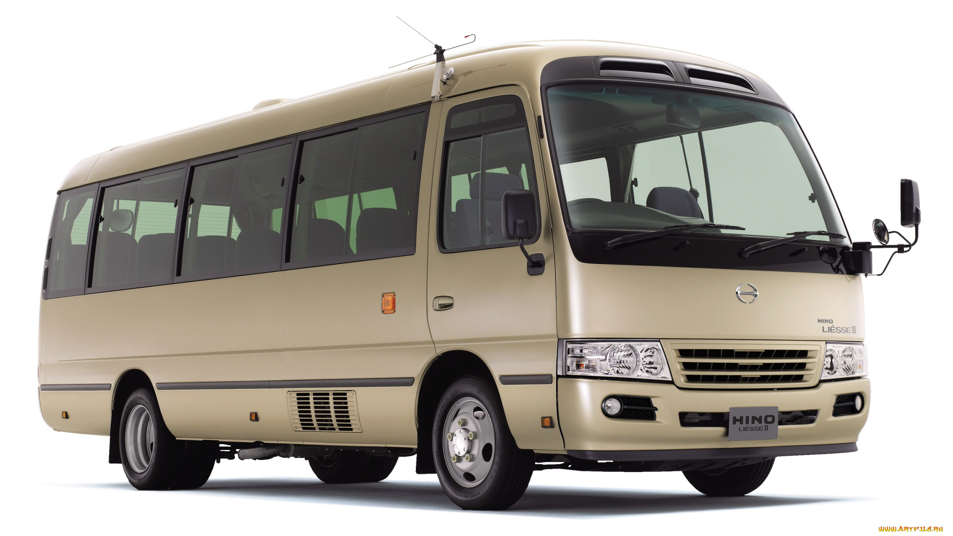 автомобили, hino