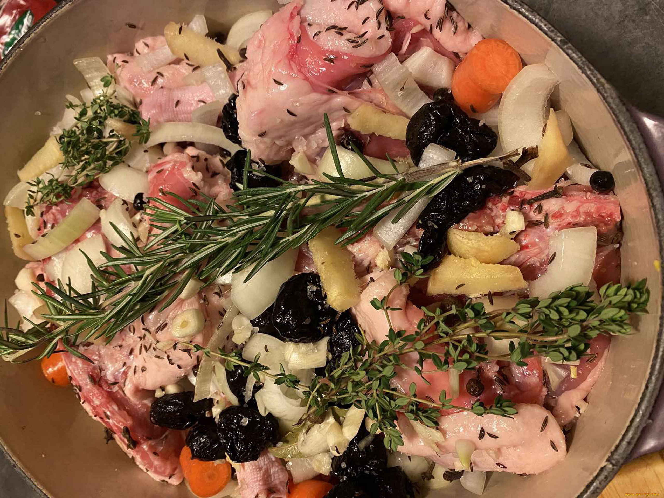 еда, мясные, блюда, утка, розмарин, чернослив