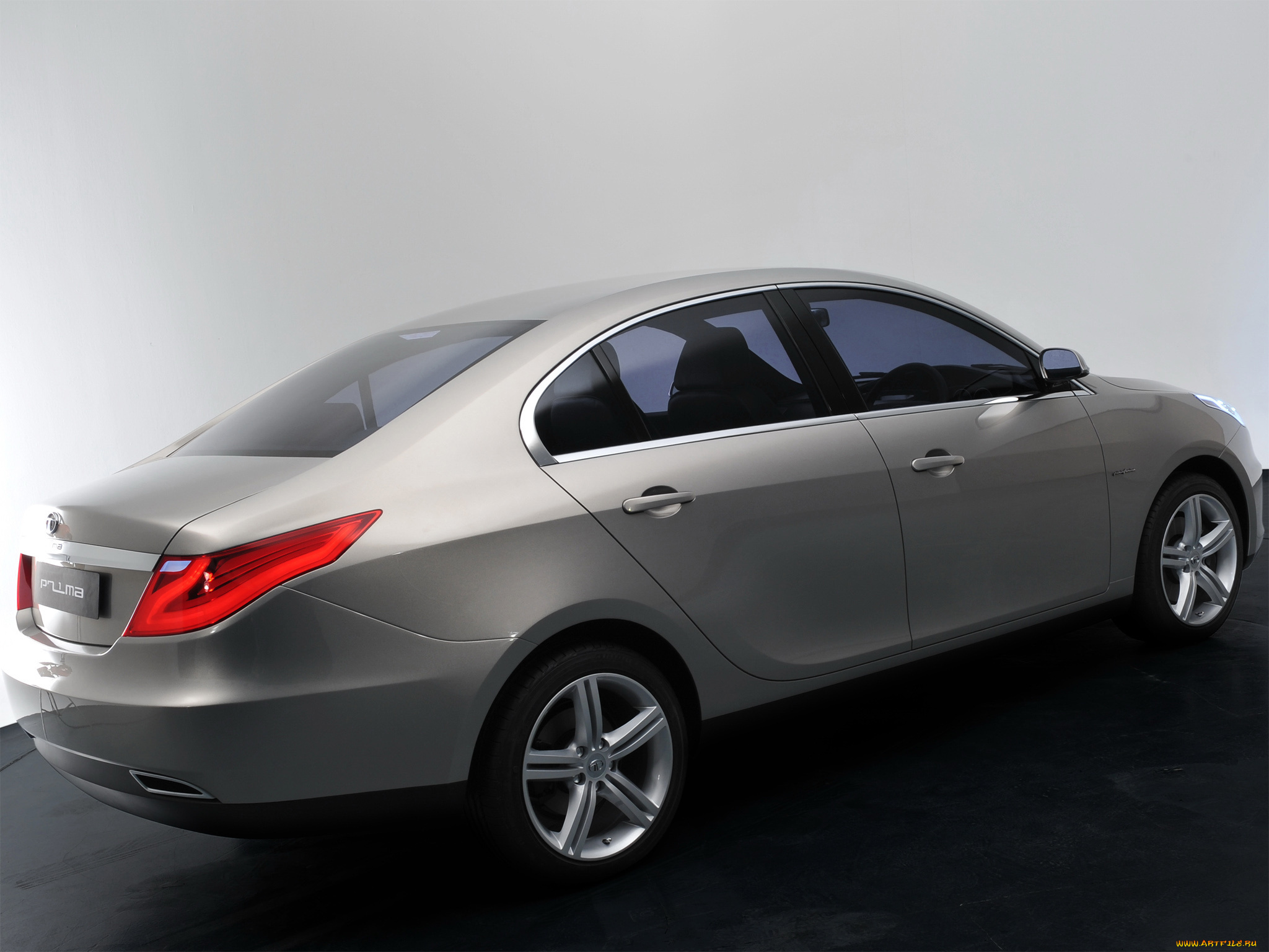 автомобили, tata