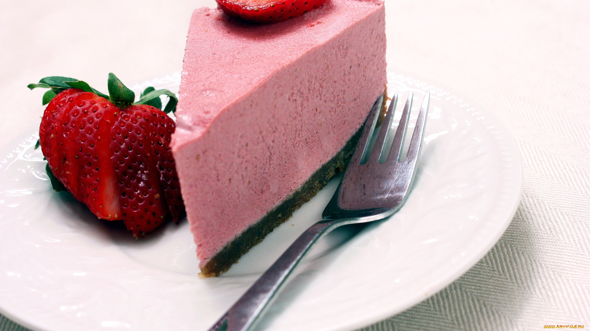 еда, пирожные, кексы, печенье, тарелка, клубника, торт