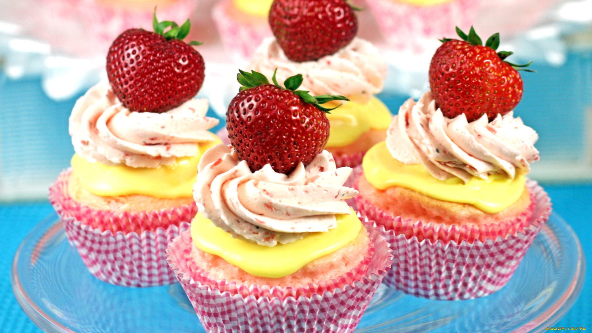 еда, пирожные, кексы, печенье, кексики, крем, клубника