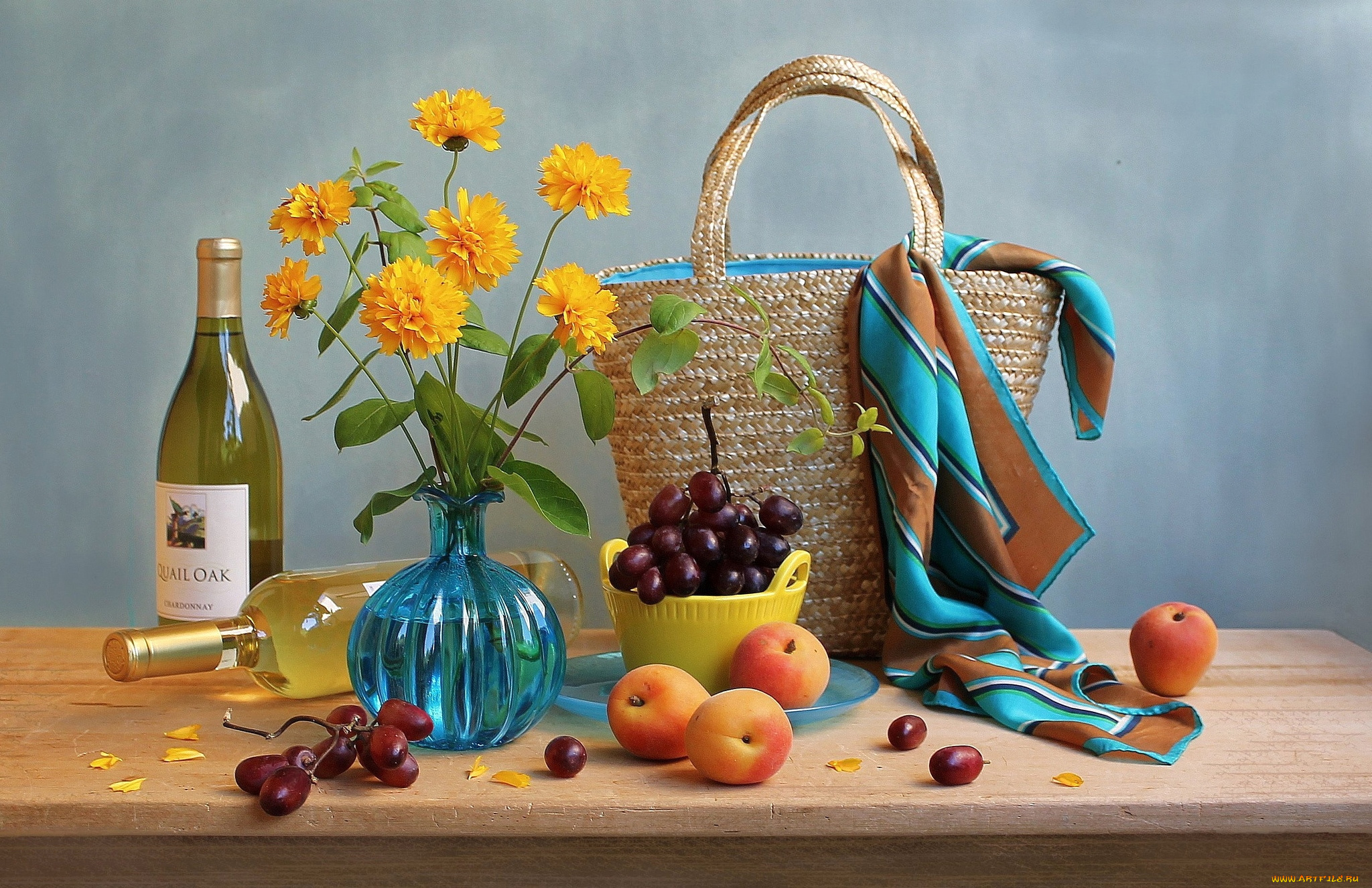 еда, натюрморт, виноград, рудбекия, вино, абрикос, платок