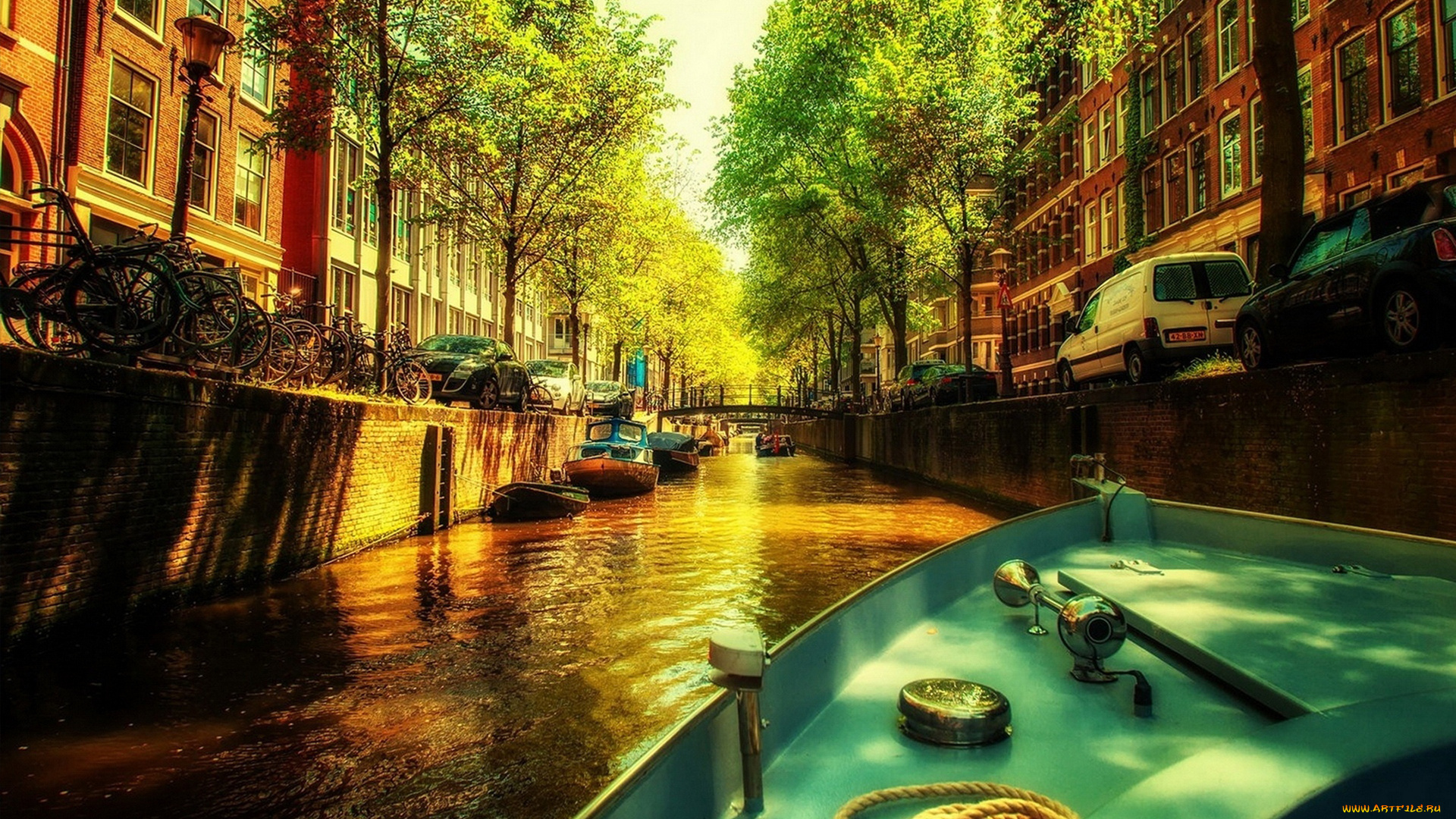города, амстердам, , нидерланды, канал, лодка, дома, здания, машины, велосипеды