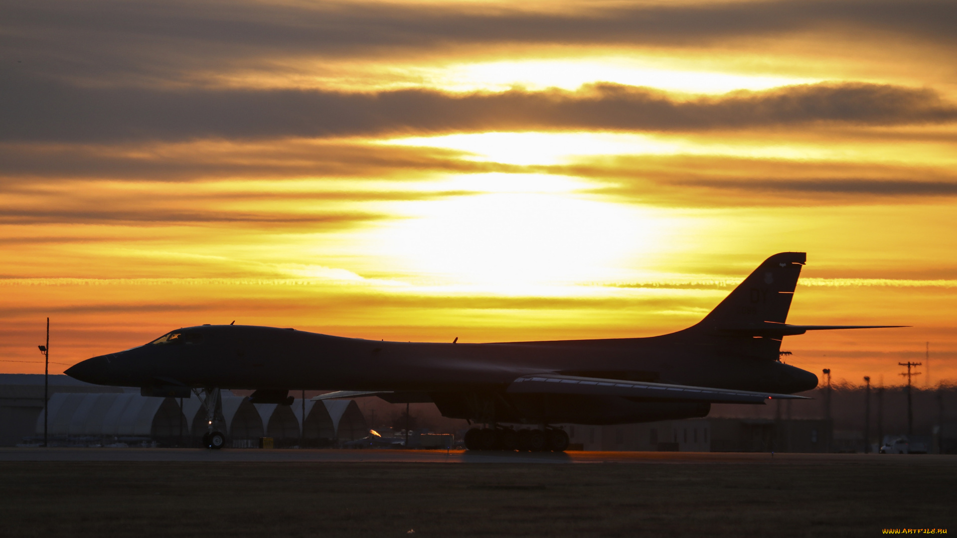 rockwell, b-1, lancer, авиация, боевые, самолёты, rockwell, b1, lancer, b-1b, сверхзвуковой, стратегический, тяжелый, бомбардировщик, ввс, сша, вечер, закат, военный, аэродром, военная