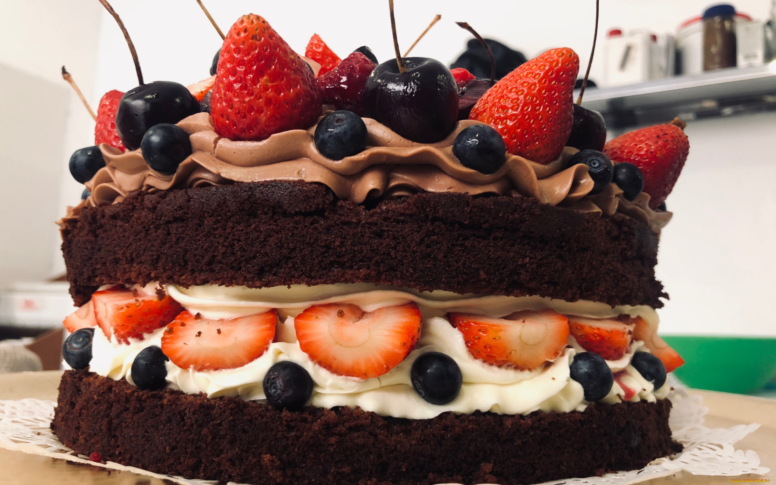 еда, торты, ягоды, торт, клубника, черника, черешня, крем