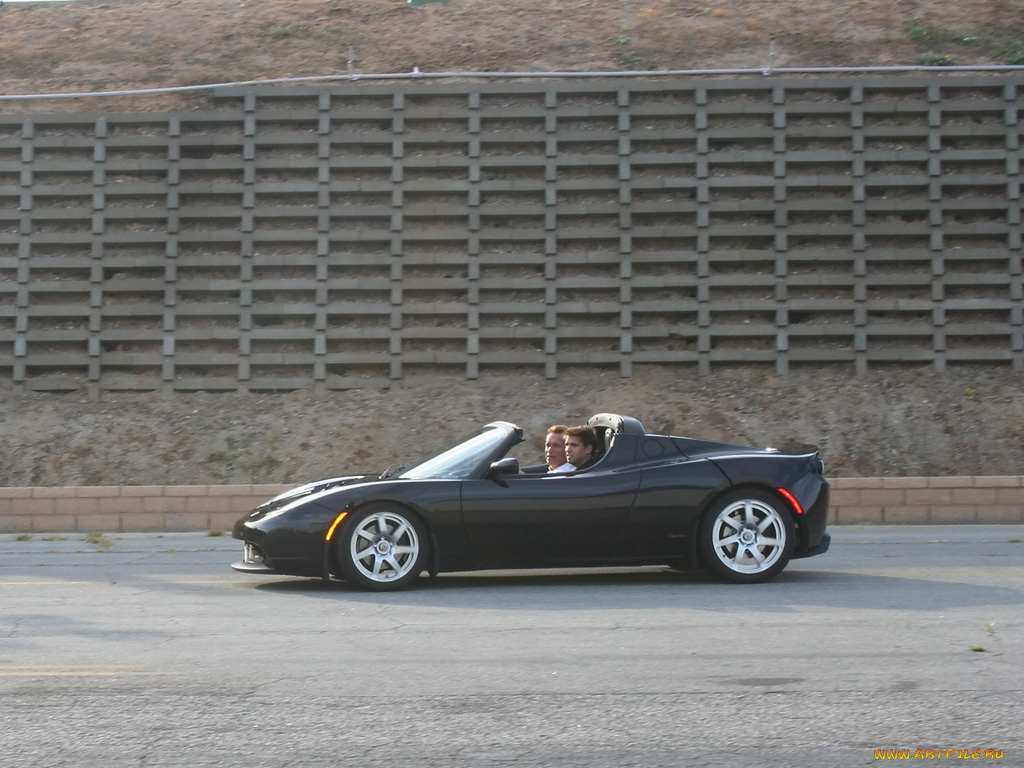 автомобили, tesla