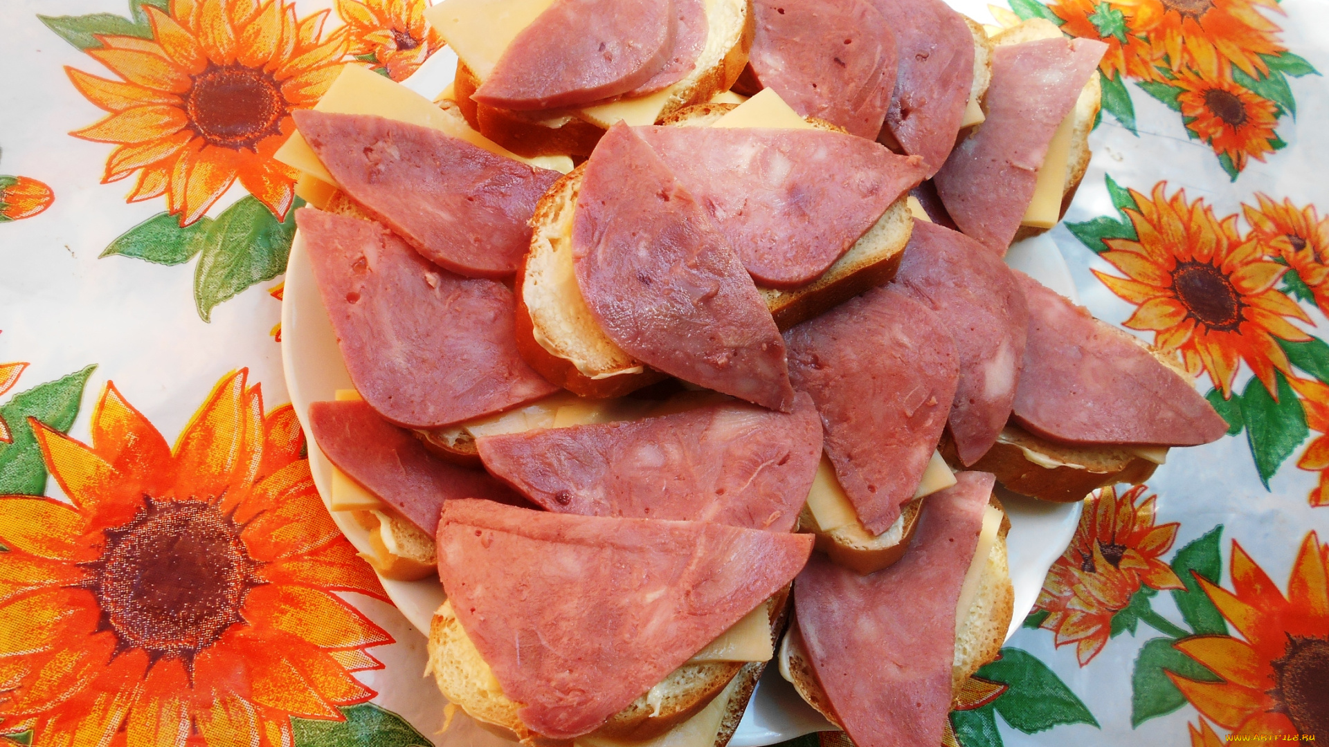 еда, бутерброды, , гамбургеры, , канапе, колбаса, хлеб, сыр