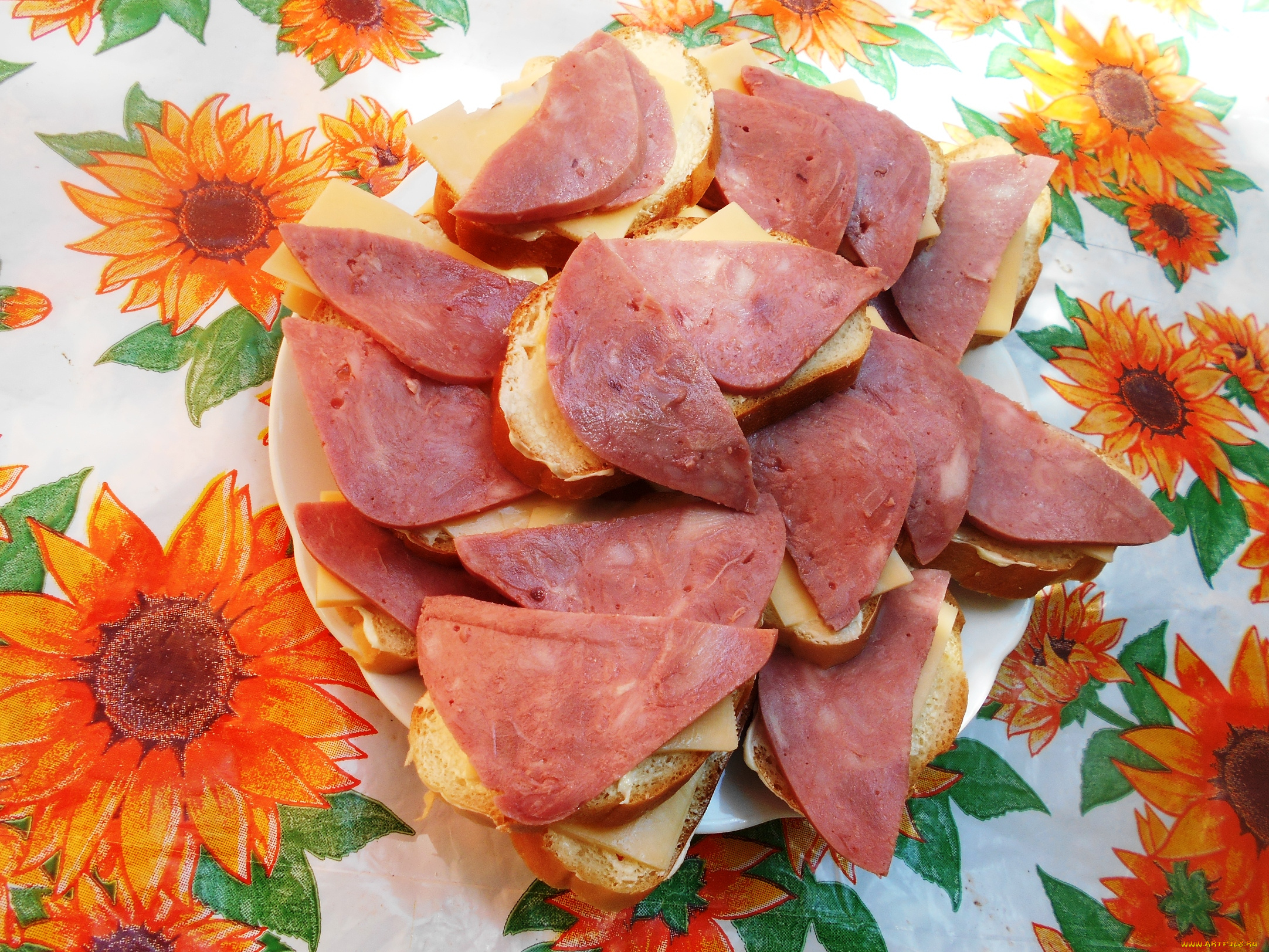 еда, бутерброды, , гамбургеры, , канапе, колбаса, хлеб, сыр