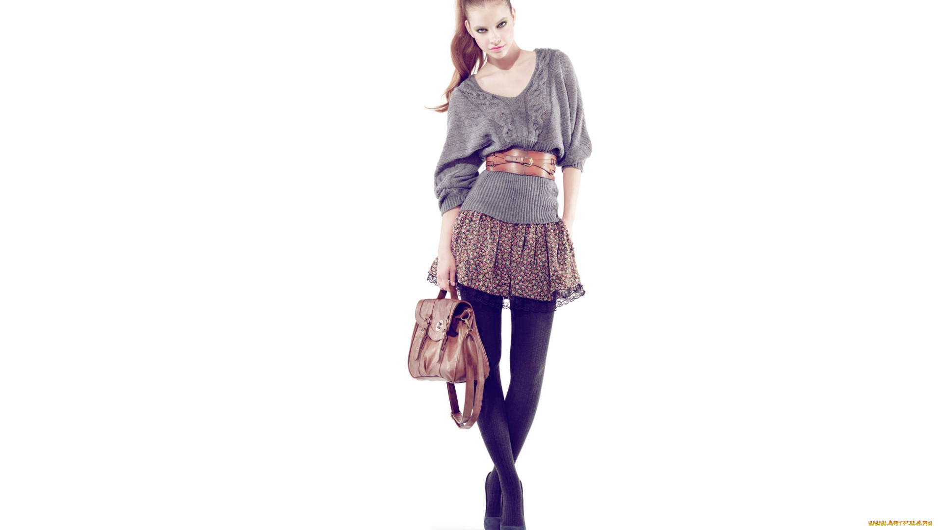 девушки, barbara, palvin, модель, шатенка, свитер, пояс, юбка, сумка, колготки